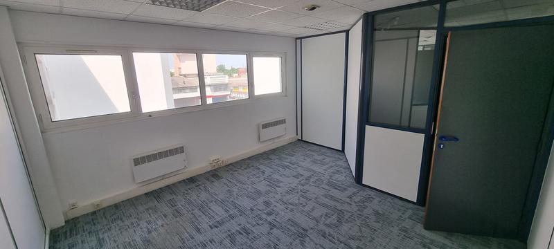 Bureau - 103 m²
