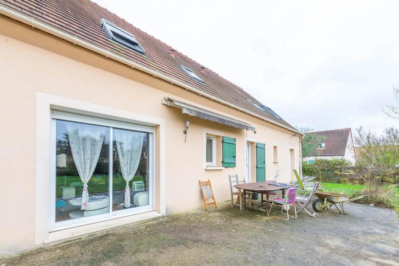 Maison de campagne - 200 m² - 8 pièces