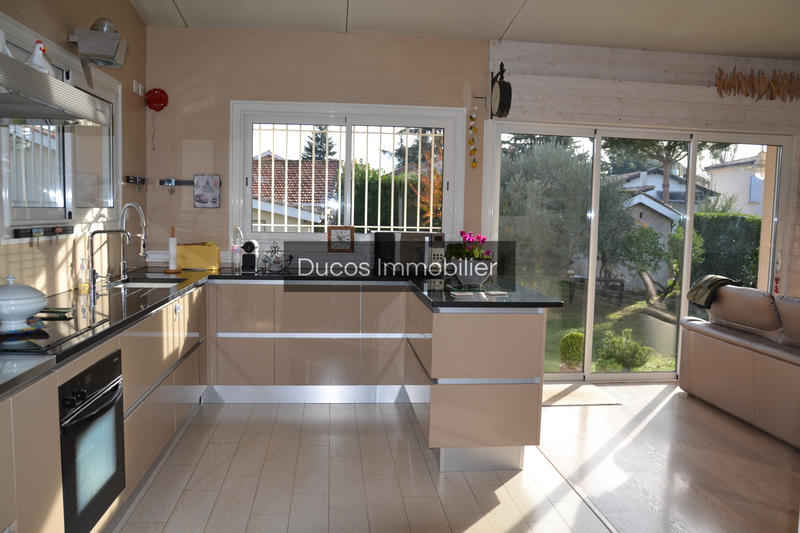 Maison - 136 m² - 3 pièces