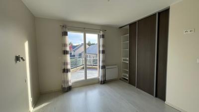 Maison - 147 m² - 8 pièces