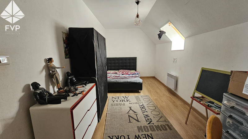 Maison - 141 m² - 6 pièces