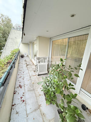 Appartement - 97 m² - 5 pièces