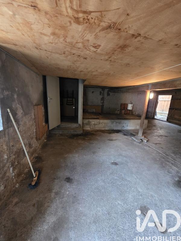 Maison - 111 m² - 7 pièces