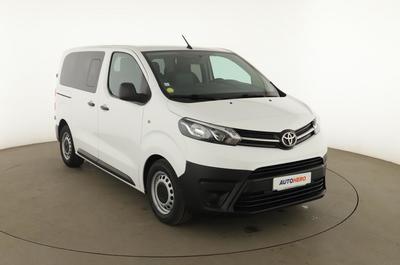 Toyota Proace Combi Compact 1.5 d-4d Dynamic 9pl 120 ch