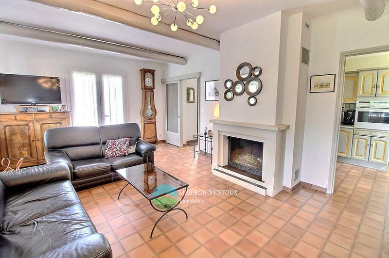 Propriété - 457 m² - 16 pièces