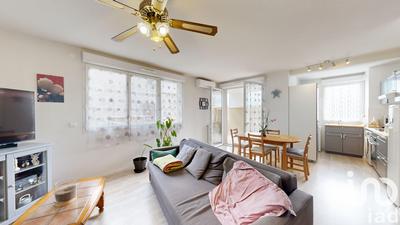 Appartement - 82 m² - 4 pièces