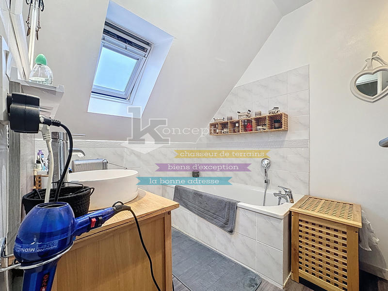 Maison - 88 m² - 5 pièces