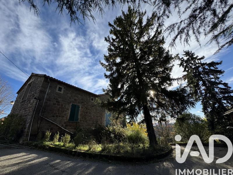 Maison - 292 m² - 10 pièces