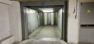 Parking / Garage - 14 m²