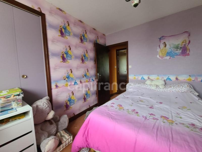 Maison - 180 m² - 7 pièces