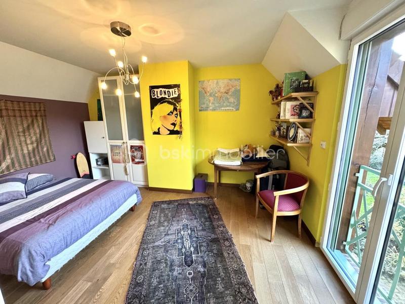 Pavillon - 178 m² - 6 pièces