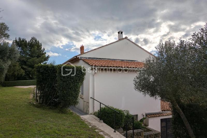 Maison - 104 m² - 5 pièces