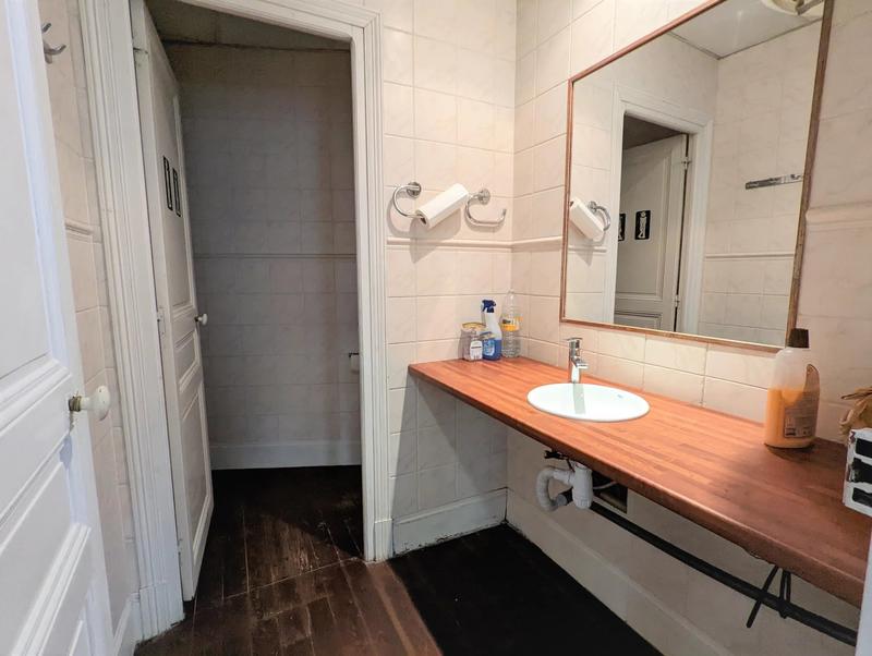 Local d'activités - 69 m² - 2 pièces