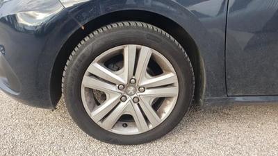 Peugeot 208 1.2 PureTech 82ch Bvm5 Style