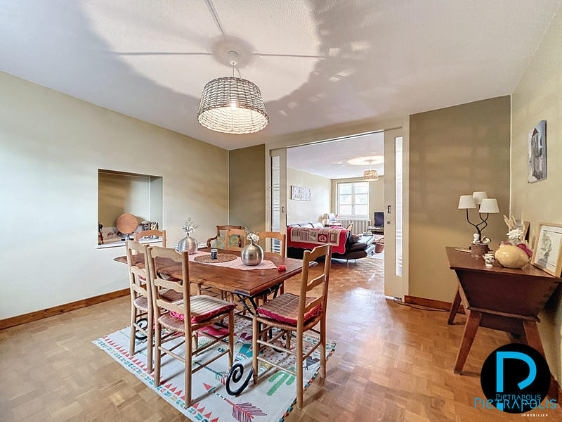 Maison - 155 m² - 6 pièces