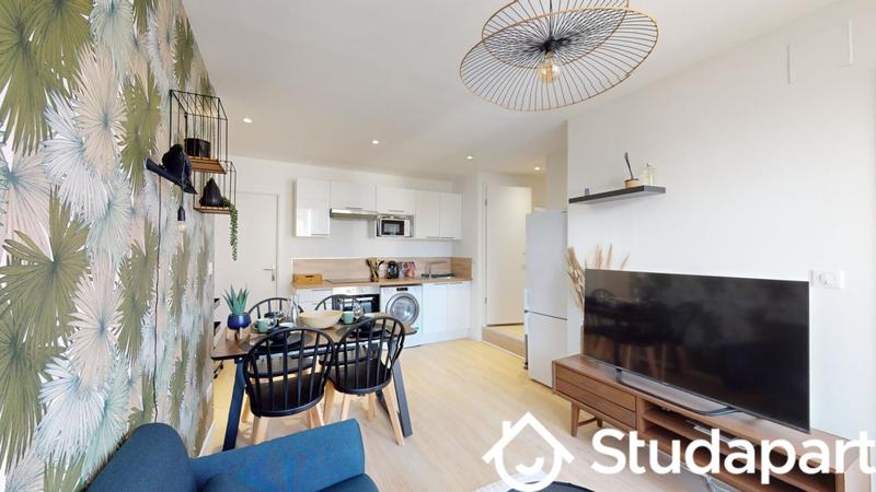 Chambre - 9 m² - 1 pièce