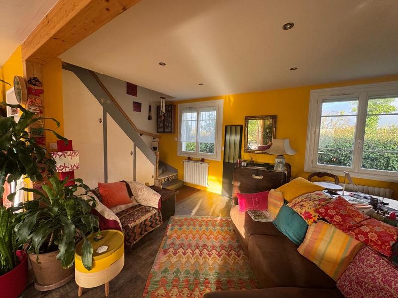 Maison - 110 m² - 4 pièces