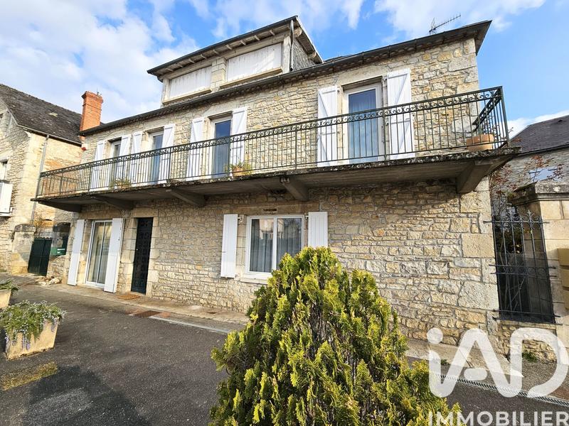 Maison de village - 189 m² - 8 pièces