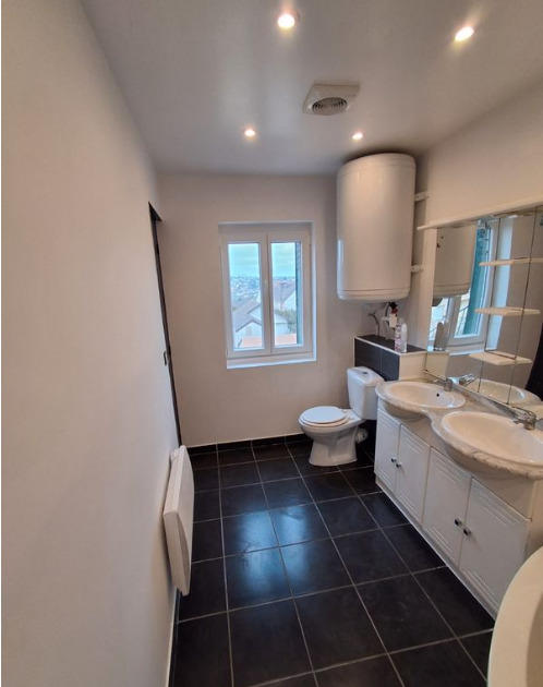 Appartement - 60 m² - 3 pièces