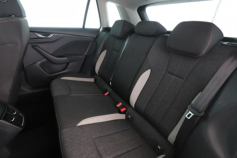 Skoda Kamiq 1.0 Tsi Style Dsg7 110 ch