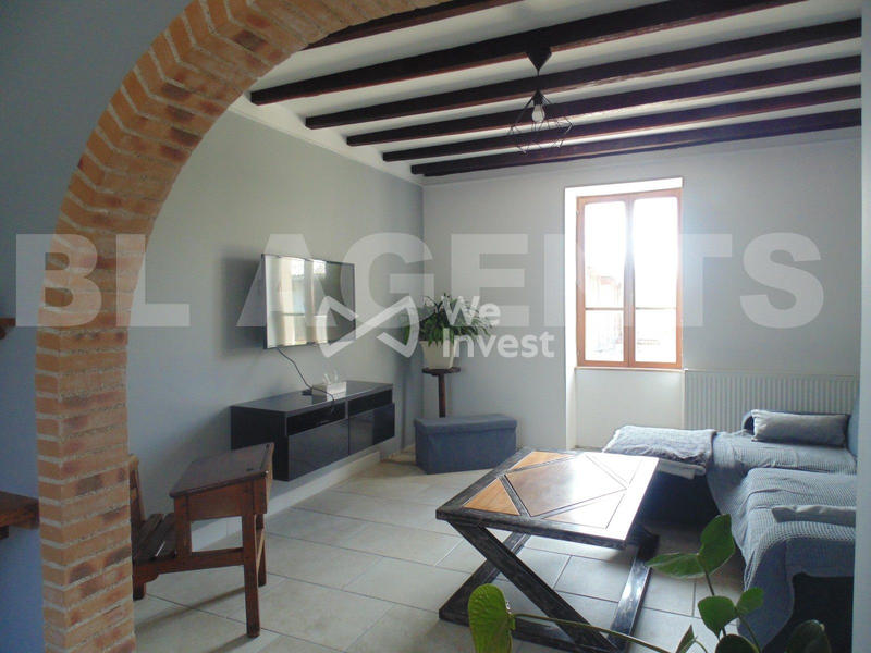 Maison - 224 m² - 7 pièces