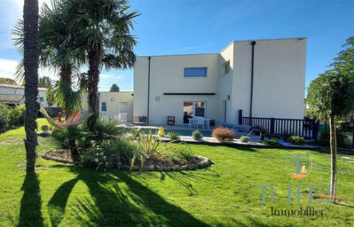 Maison contemporaine - 172 m² - 6 pièces