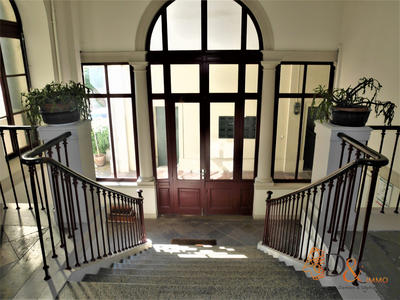 Appartement - 110 m² - 4 pièces