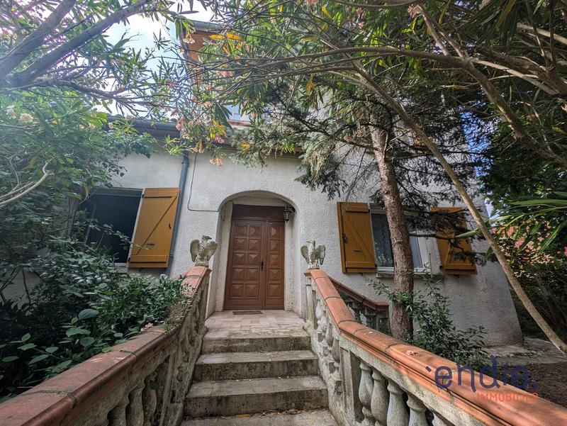 Maison - 158 m² - 6 pièces