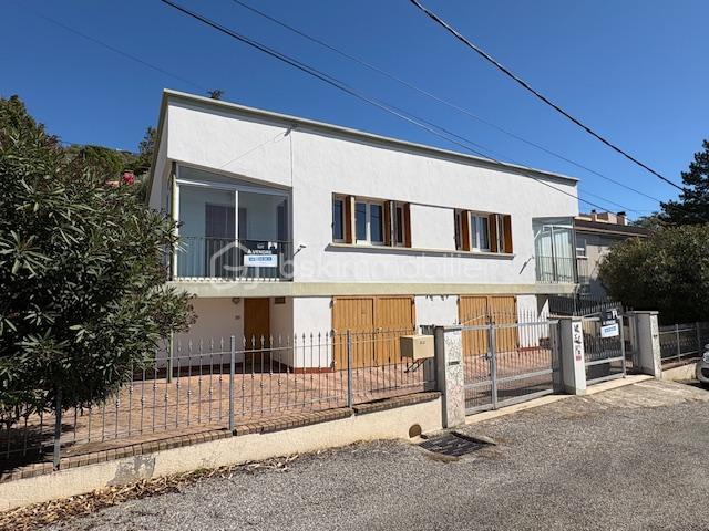 Maison - 108 m² - 6 pièces
