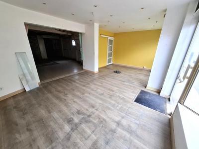 Immeuble - 239 m² - 6 pièces