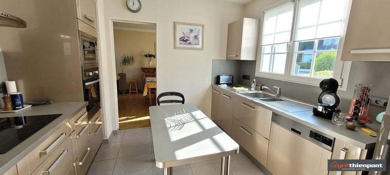 Maison - 140 m² - 6 pièces