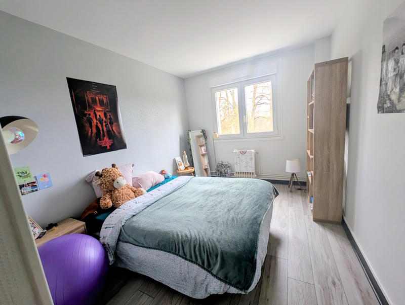 Appartement - 90 m² - 5 pièces