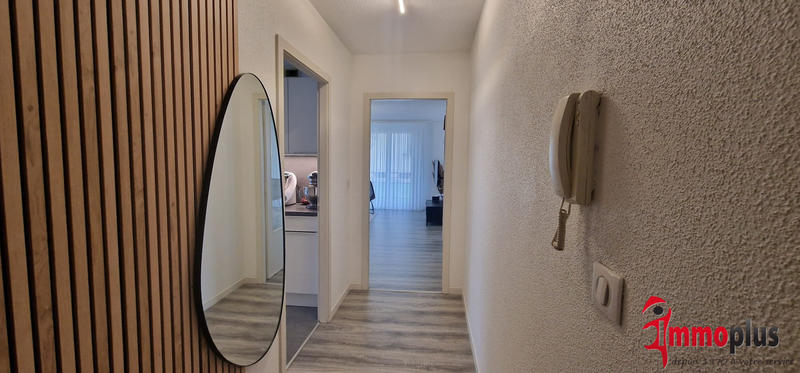 Appartement - 100 m² - 5 pièces