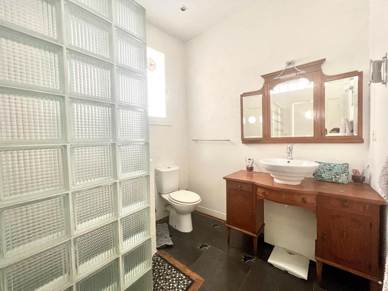 Appartement - 61 m² - 2 pièces