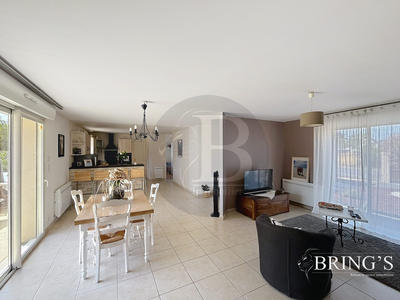 Maison - 109 m² - 5 pièces