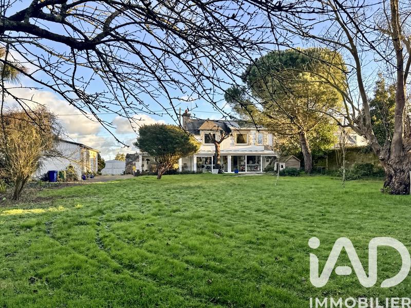 Maison de campagne - 200 m² - 5 pièces