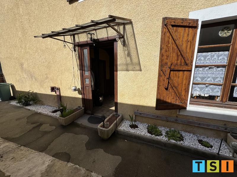 Maison de village - 134 m² - 5 pièces