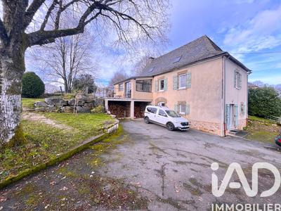 Maison - 118 m² - 5 pièces