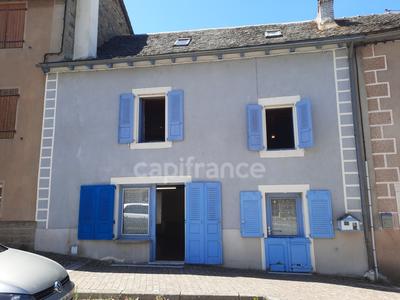 Maison de village - 111 m² - 5 pièces