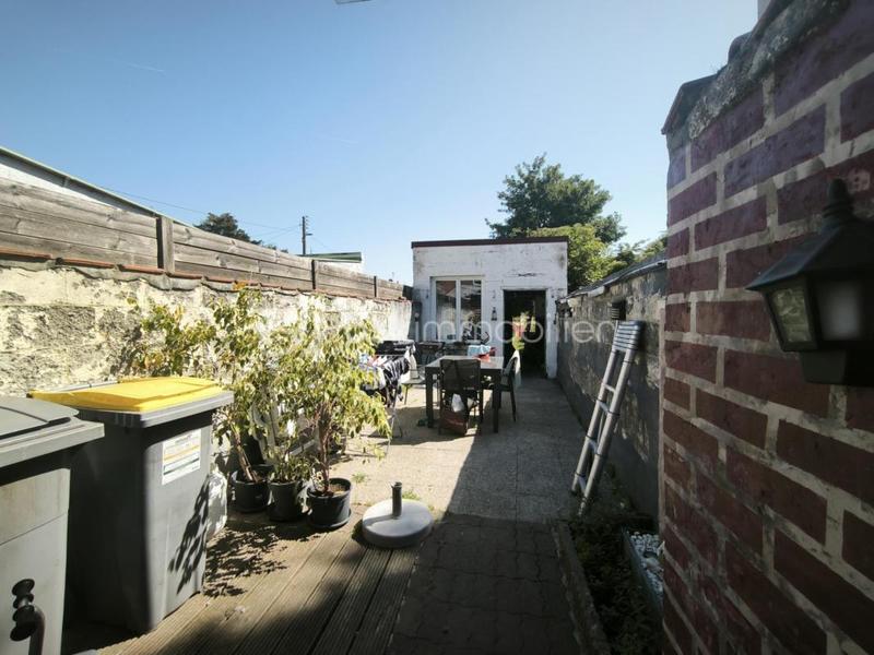 Maison de ville - 417 m² - 5 pièces