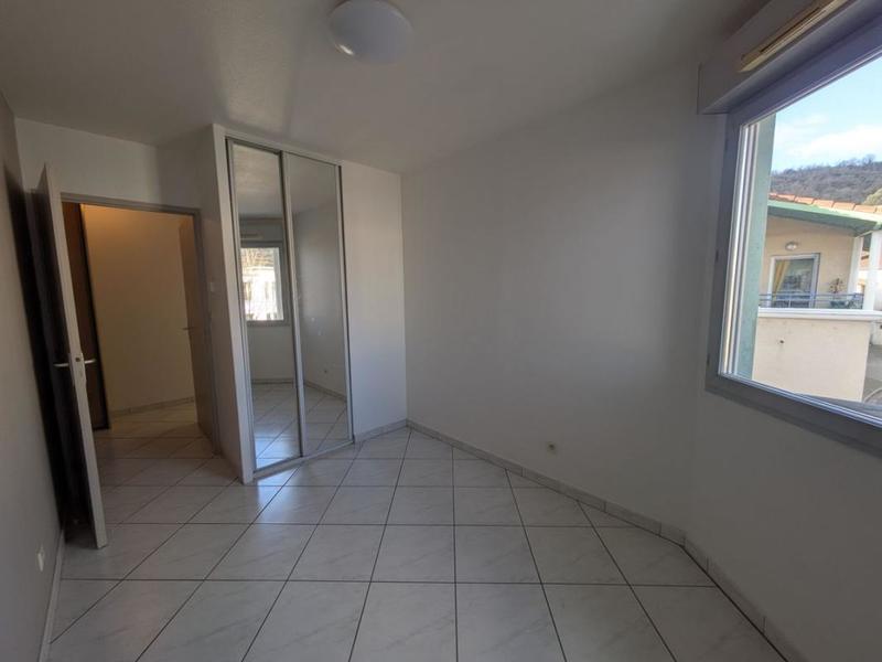 Appartement - 70 m² - 4 pièces