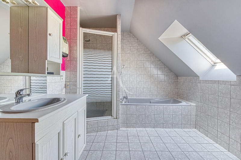 Maison - 131 m² - 5 pièces