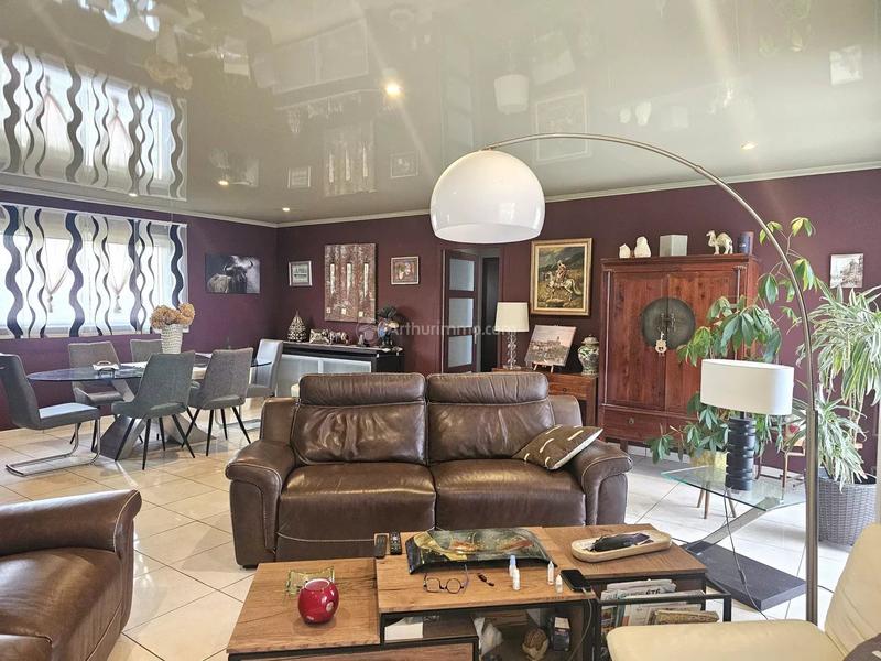 Maison - 167 m² - 6 pièces