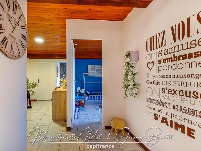 Maison - 111 m² - 4 pièces