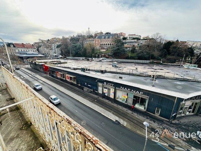 Appartement - 75 m² - 3 pièces