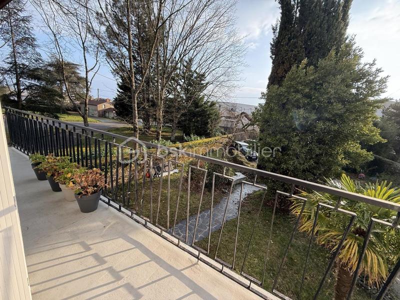 Maison - 148 m² - 7 pièces