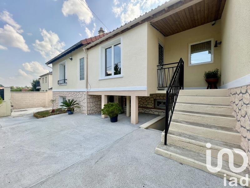 Maison - 115 m² - 5 pièces