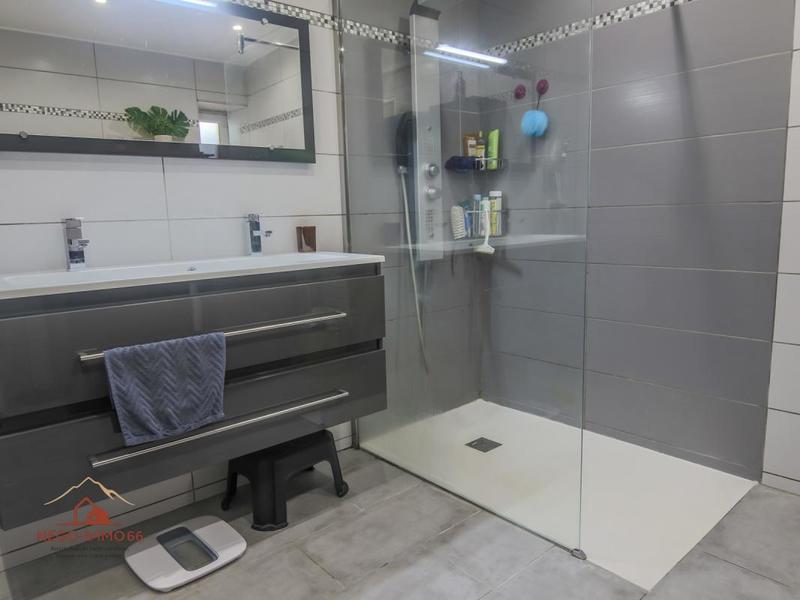 Appartement - 81 m² - 3 pièces