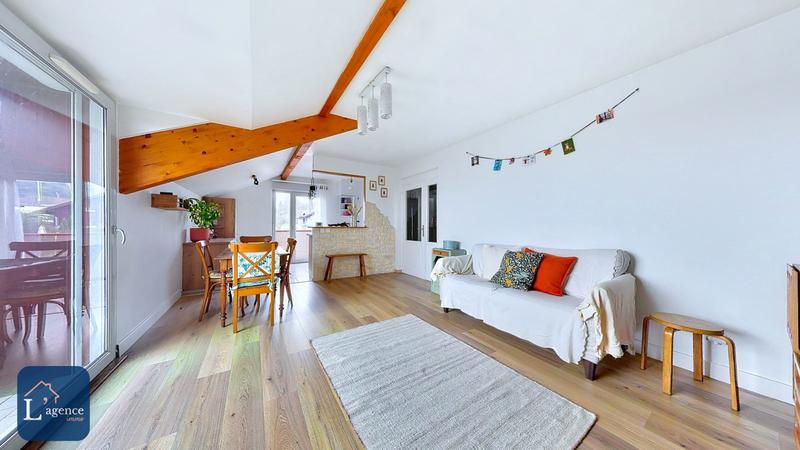 Appartement - 61 m² - 3 pièces