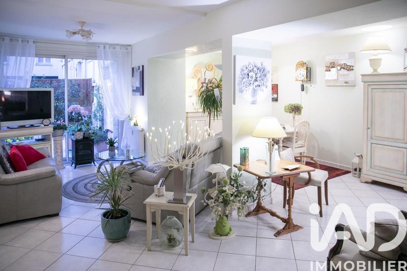 Appartement - 83 m² - 4 pièces